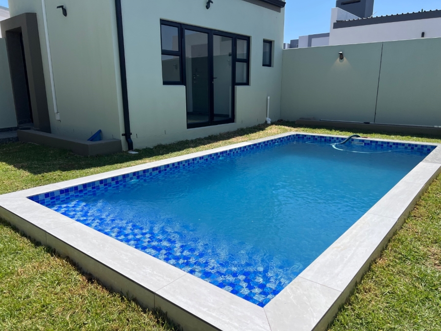 4 Bedroom Property for Sale in Sandown Western Cape